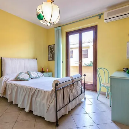 La Casa Di Elena Apartment